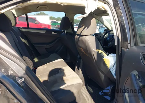 2018 Volkswagen Jetta 1.4T S from USA, damaged, VIN 3VW2B7AJ4JM237220